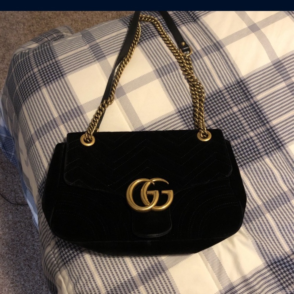 Authentic women’s Gucci purse